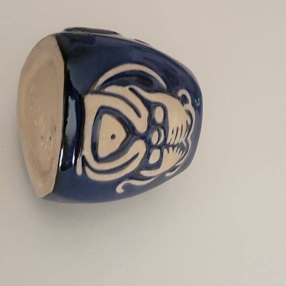 3 Wise Monkeys Hear Speak See No Evil Canadian Art Pottery Blue Vase Cup CPNP - Picture 7 of 8